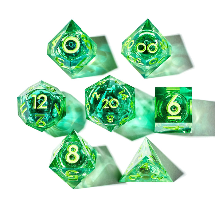 Green Gamer Juice 7 - Piece Liquid Core Dice Set