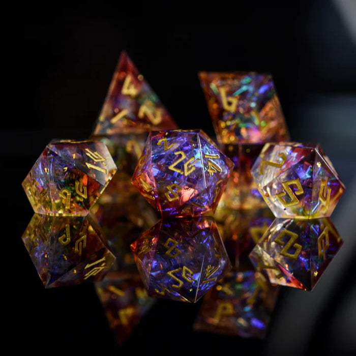 Sharp-Edged Resin Dice
