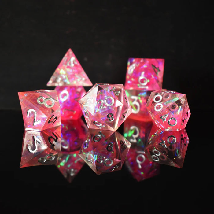 Sharp-Edged Resin Dice