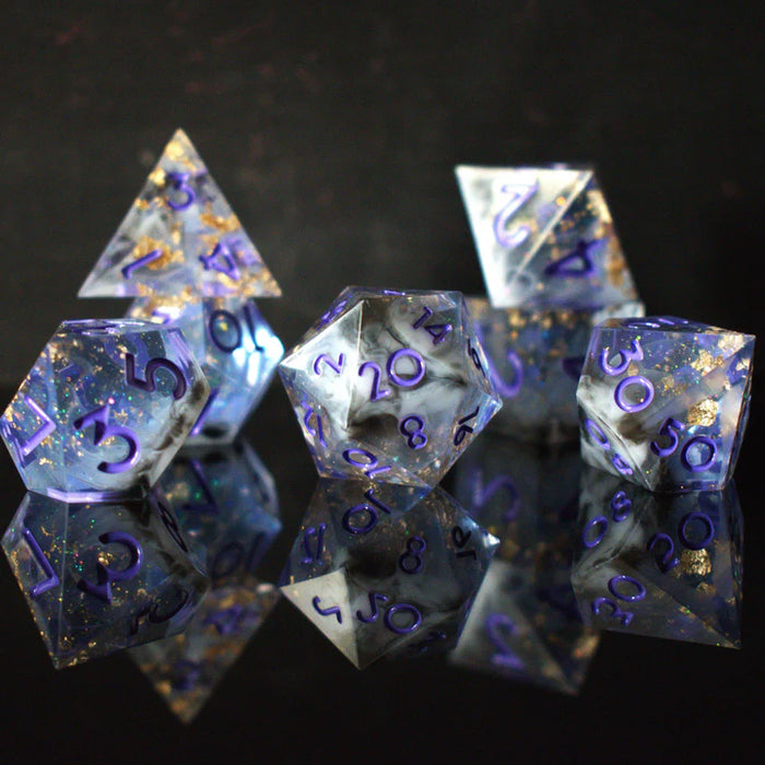 Sharp-Edged Resin Dice