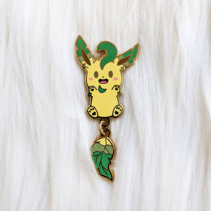 Eeveelution - Dangle Tail Enamel Pin